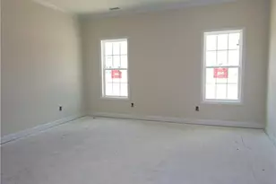 4730 Scenic Pines Dr, Hope Mills, NC 28348 - Photo 6