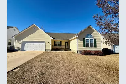 2512 Camp Lejeune Court, Hope Mills, NC 28348 - Photo 1