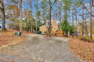5937 Waters Edge Dr, Fayetteville, NC 28314 - Photo 2