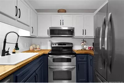 5937 Waters Edge Drive, Fayetteville, NC 28314 - Photo 14