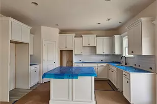 1819 Smith Farm St, Fayetteville, NC 28306 - Photo 10