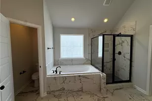 1818 Smith Farm St, Fayetteville, NC 28306 - Photo 18