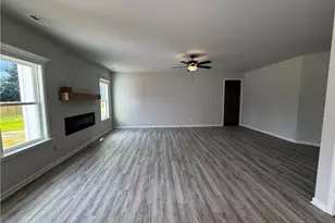 1814 Smith Farm St, Fayetteville, NC 28306 - Photo 14