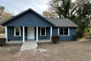 413 Country Club Dr, Fayetteville, NC 28301 - Photo 2