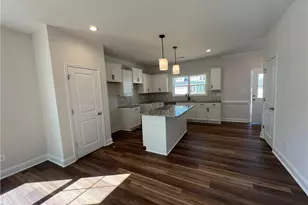 3879 Blackhills Rd, Fayetteville, NC 28311 - Photo 2