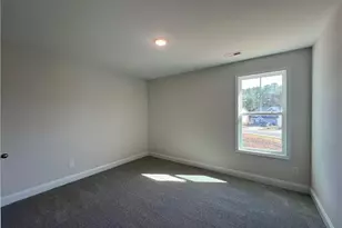 3879 Blackhills Rd, Fayetteville, NC 28311 - Photo 18