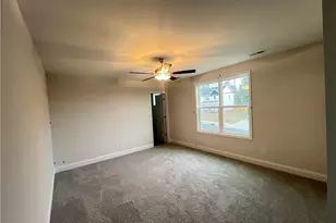 3871 Blackhills Rd, Fayetteville, NC 28311 - Photo 10