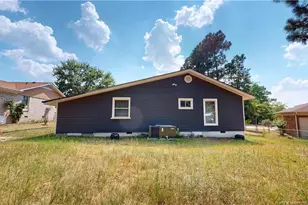 5743 McDougal Dr, Fayetteville, NC 28304 - Photo 38