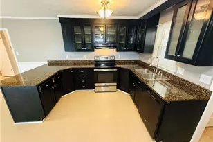 2170 Quailridge Dr, Fayetteville, NC 28304 - Photo 6