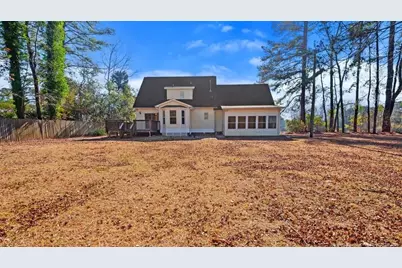 610 W 6th Avenue, Raeford, NC 28376 - Photo 4