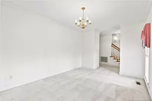 208 Woodsage Cir, Fayetteville, NC 28303 - Photo 8