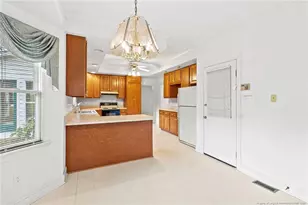 208 Woodsage Cir, Fayetteville, NC 28303 - Photo 12