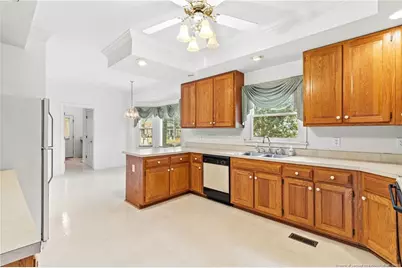 208 Woodsage Circle, Fayetteville, NC 28303 - Photo 14