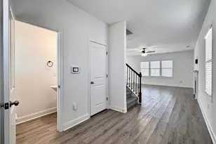 380 Leach Crk Dr, Raeford, NC 28376 - Photo 2