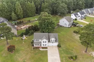 401 Yorkshire Dr, Cameron, NC 28326 - Photo 4