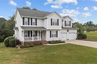 401 Yorkshire Dr, Cameron, NC 28326 - Photo 2