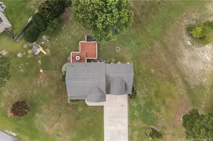 401 Yorkshire Dr, Cameron, NC 28326 - Photo 6