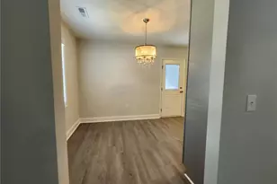 1207 Hillsboro St, Fayetteville, NC 28301 - Photo 14