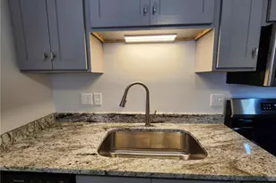 1207 Hillsboro St, Fayetteville, NC 28301 - Photo 20