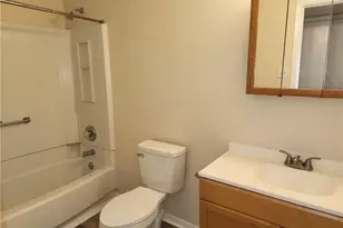 7062 Calamar Dr, Fayetteville, NC 28314 - Photo 8