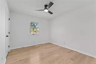 284 Bonanza Dr, Fayetteville, NC 28303 - Photo 10