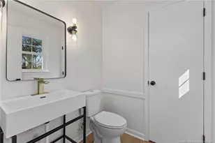 284 Bonanza Dr, Fayetteville, NC 28303 - Photo 16