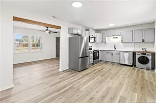 5982 Spinner Rd, Hope Mills, NC 28348 - Photo 12