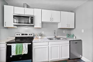 115 Brookwood Ave, Fayetteville, NC 28301 - Photo 14