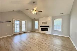 5503 Rising Ridge Dr, Hope Mills, NC 28348 - Photo 8