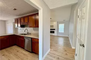 5503 Rising Ridge Dr, Hope Mills, NC 28348 - Photo 4