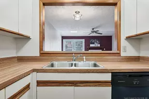 1194 Windham Ct, Fayetteville, NC 28303 - Photo 8