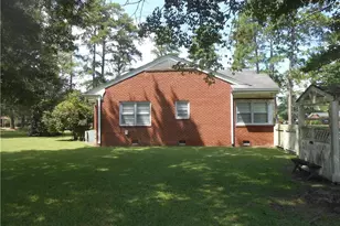 2405 N Kenan Ave, Lumberton, NC 28358 - Photo 4
