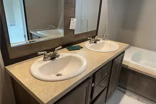 4413 Southpaw Dr, Fayetteville, NC 28312 - Photo 6