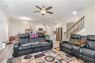 105 Forest Wood Dr, Salemburg, NC 28385 - Photo 8