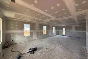 99 Baxley Dr, Dunn, NC 28334 - Photo 2