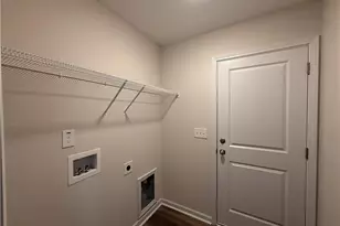 99 Baxley Dr, Dunn, NC 28334 - Photo 4