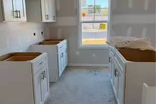 266 Steelwood St, Raeford, NC 28376 - Photo 8