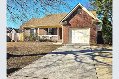 1162 Derbyshire Road, Fayetteville, NC 28314 - Photo 2