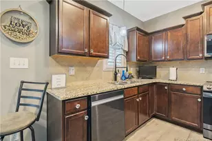 2408 Paintersmill Dr, Fayetteville, NC 28304 - Photo 14