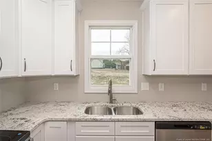 1505 Stonewood Dr, Fayetteville, NC 28306 - Photo 16