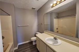 2908 Rosemeade Dr, Fayetteville, NC 28306 - Photo 8