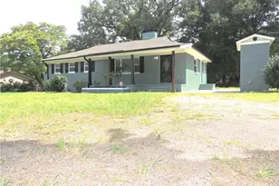2025 Womble Dr, Fayetteville, NC 28306 - Photo 4
