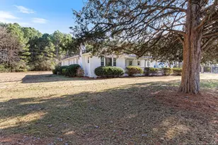 447 T Johnson Rd, Carthage, NC 28327 - Photo 8