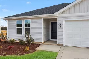 79 Baxley Dr, Dunn, NC 28334 - Photo 4