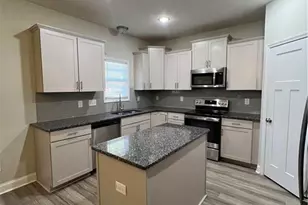 1628 Strickland Bridge Rd, Fayetteville, NC 28304 - Photo 6