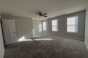 1628 Strickland Bridge Rd, Fayetteville, NC 28304 - Photo 12