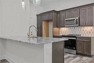 4312 Wavetree Dr, Fayetteville, NC 28306 - Photo 8