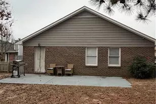 5764 Pepperbush Dr, Fayetteville, NC 28304 - Photo 2