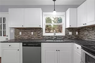 104 Stonewall St, Raeford, NC 28376 - Photo 16