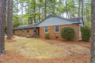 202 Downing Pl, Southern Pines, NC 28387 - Photo 1